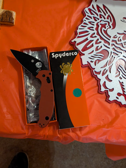 Item 49 - Spyderco Manix 2