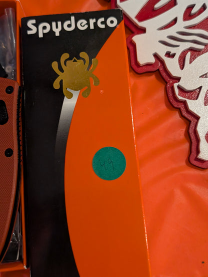 Item 49 - Spyderco Manix 2